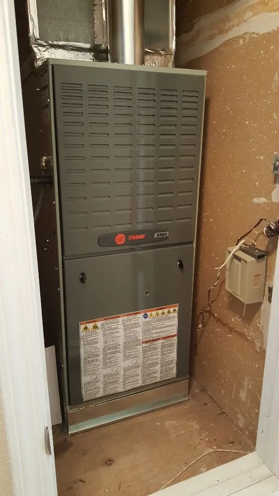 Slide of JC Heating and Air Conditioning