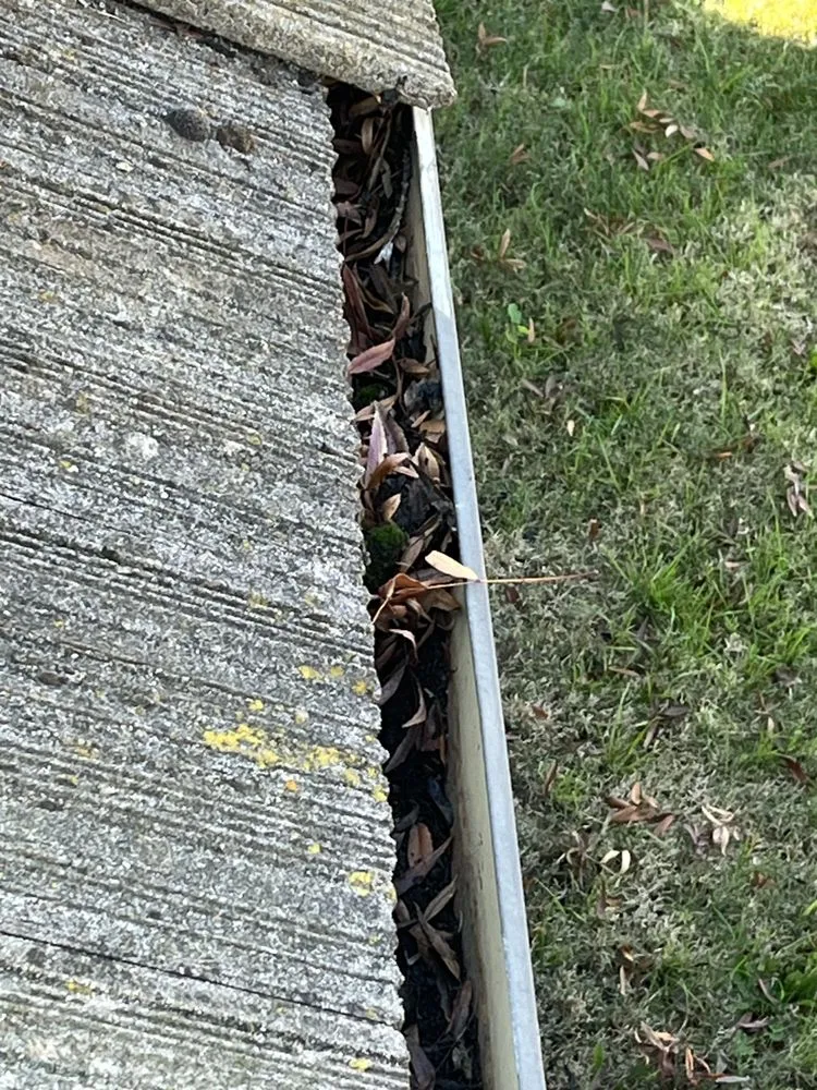 Slide of JD Exterior Cleaning Service