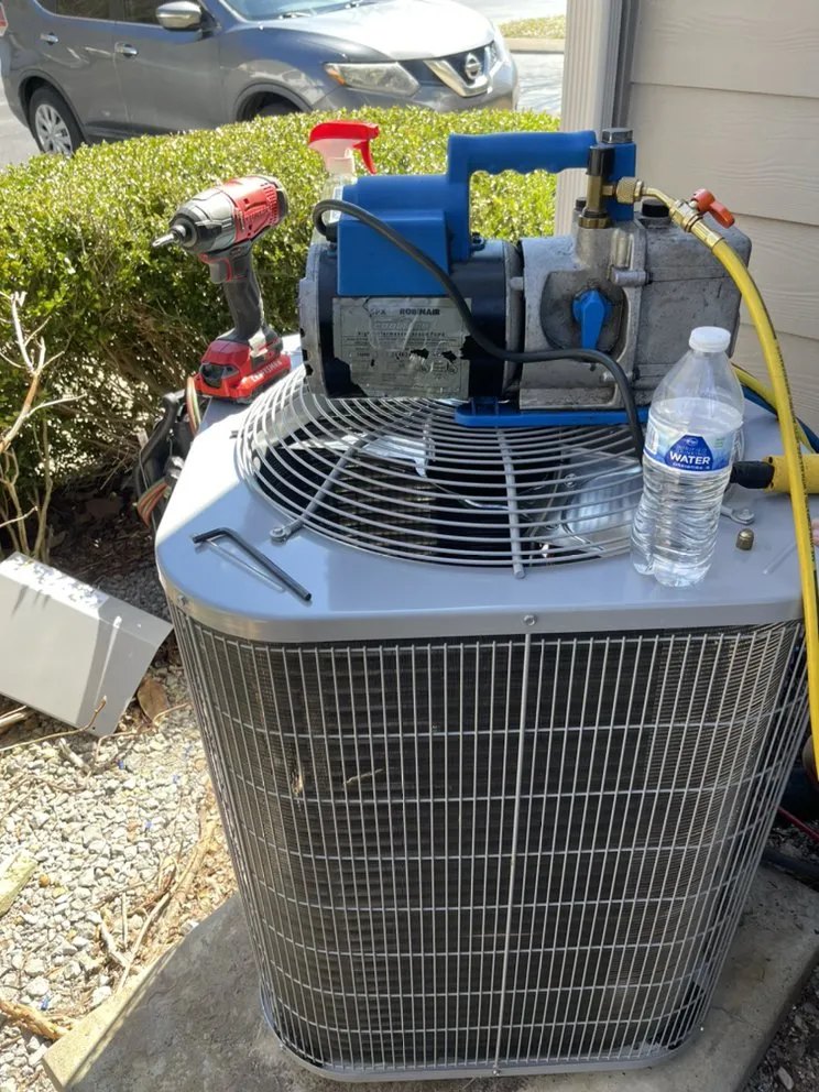 Slide of J&D Maintenance Repairs