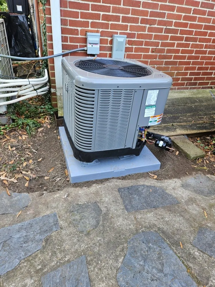 Slide of J&E Heating & Air Conditioning