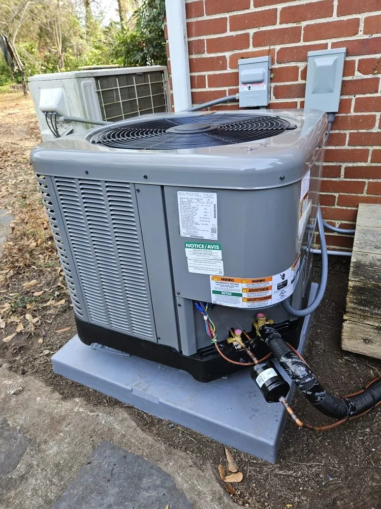 Slide of J&E Heating & Air Conditioning