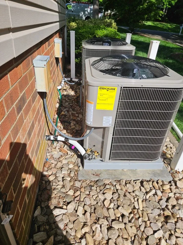 Slide of J&E Heating & Air Conditioning