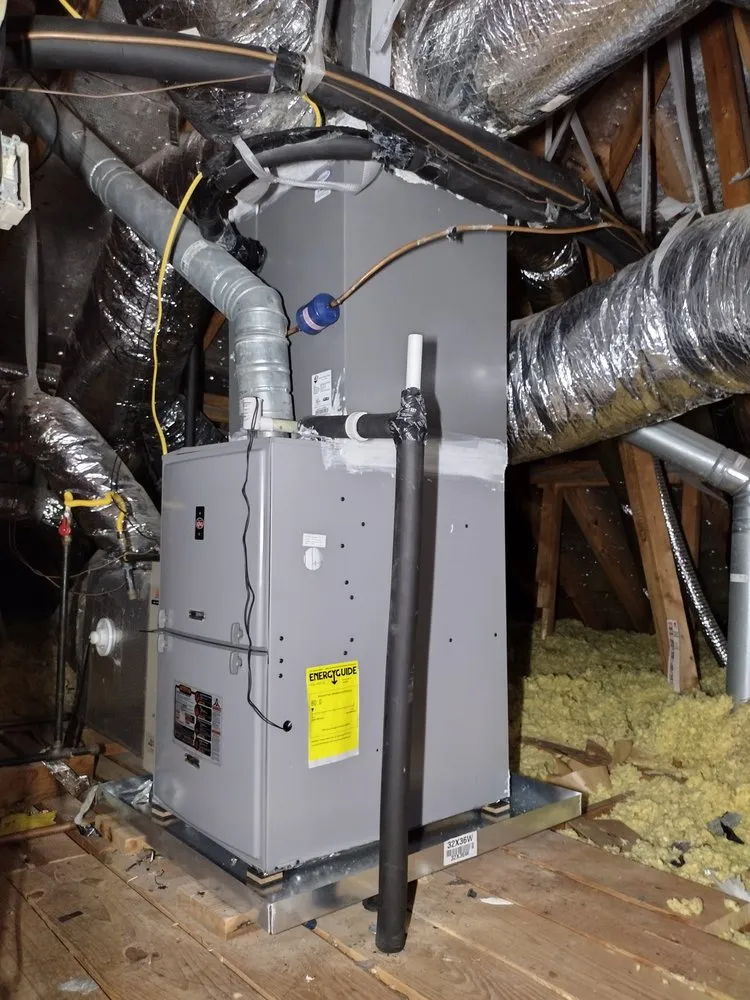 Slide of JE Maintenance and Service