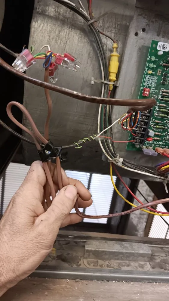 Slide of Jett Cooling & Heating