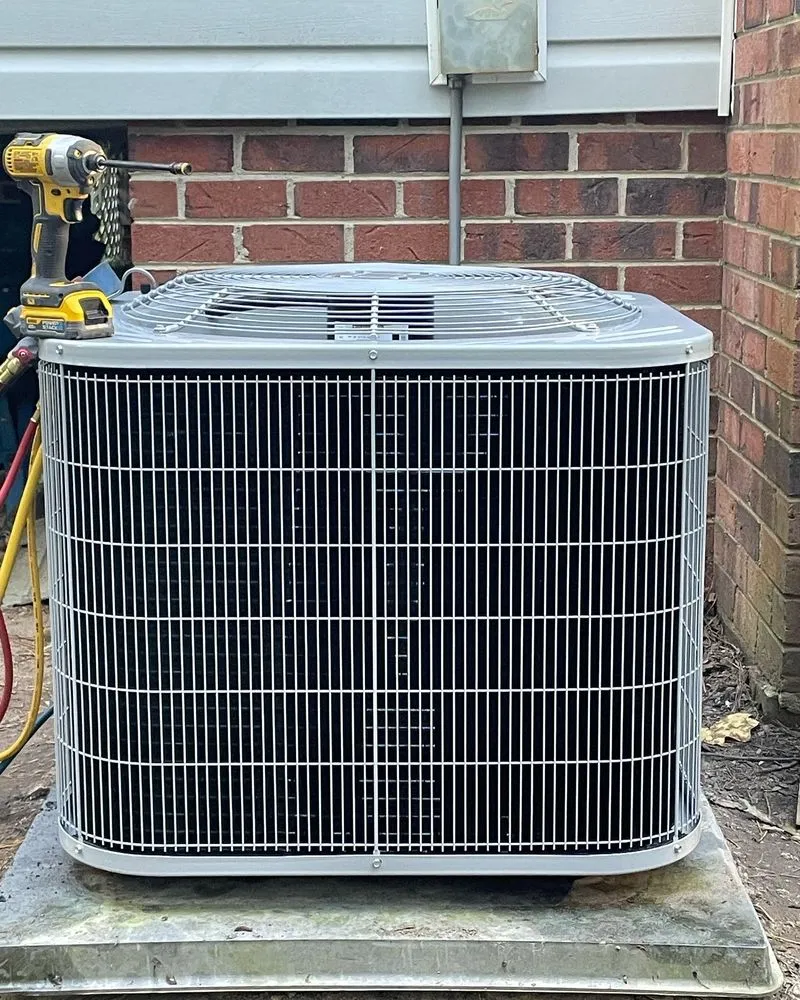 Slide of JHD Construction