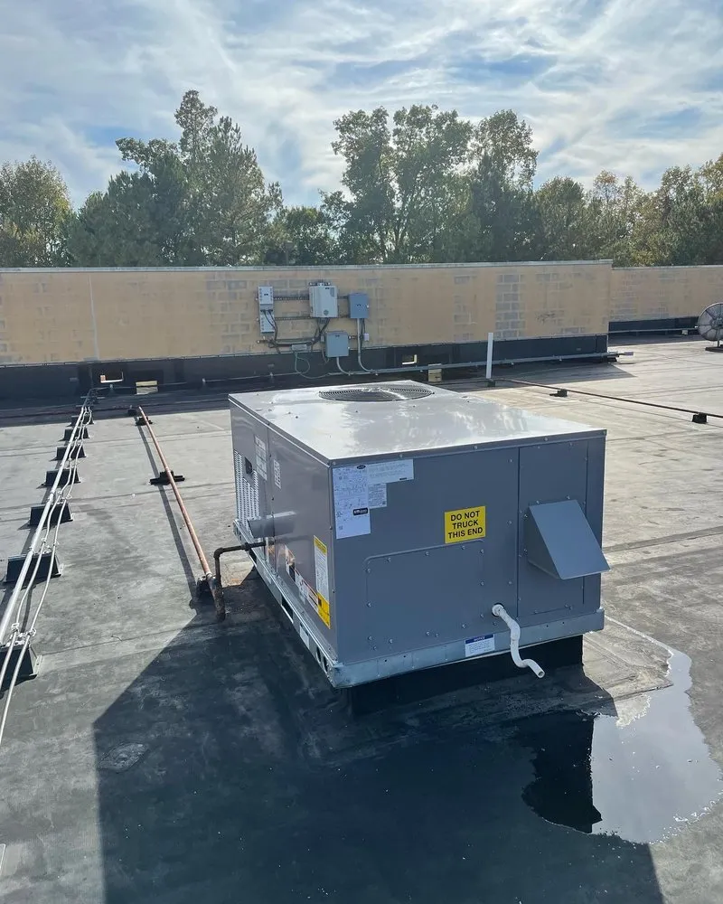 Slide of JHD Construction