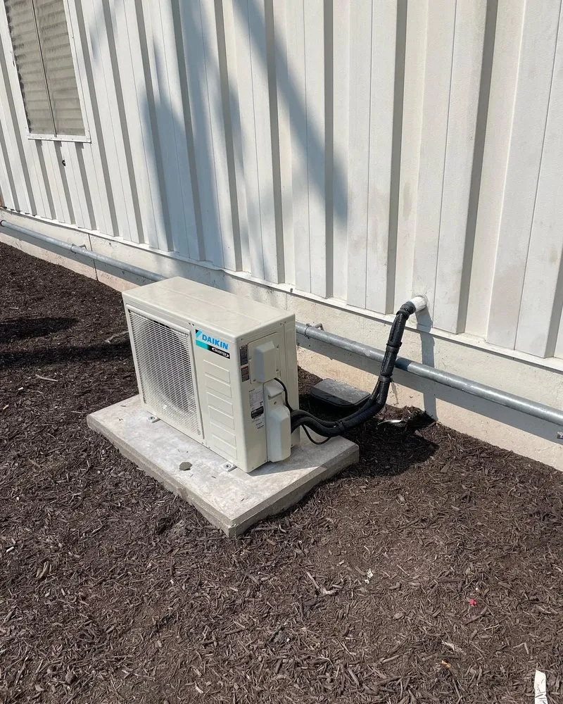 Slide of JHD Construction