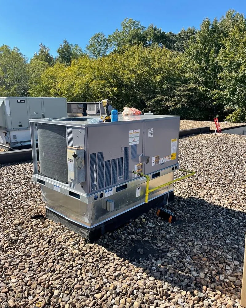 Slide of JHD Construction