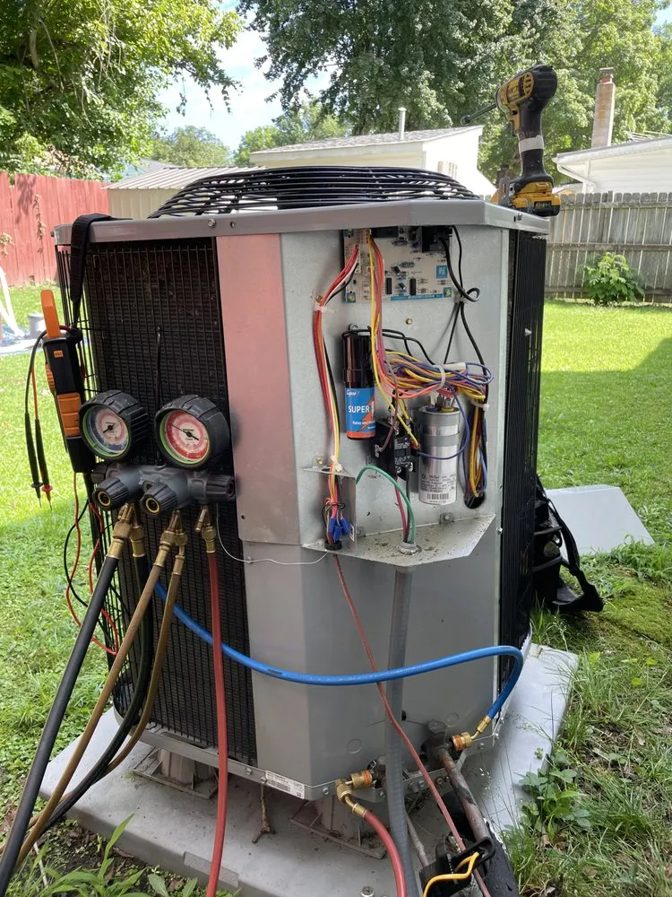 Slide of JHD Construction