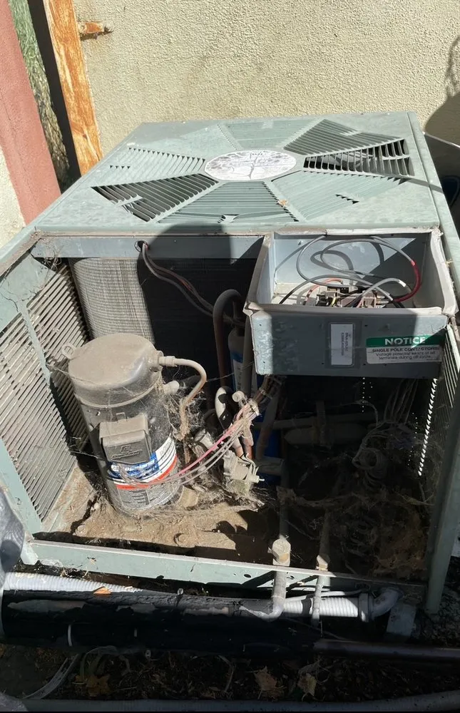 Slide of Jhonny Tech Heating & Cooling Services