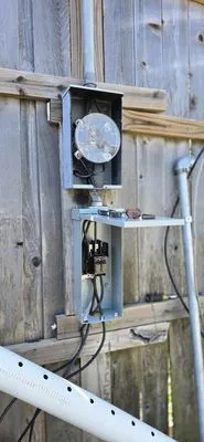 JI Handyman & Remodeling Logo