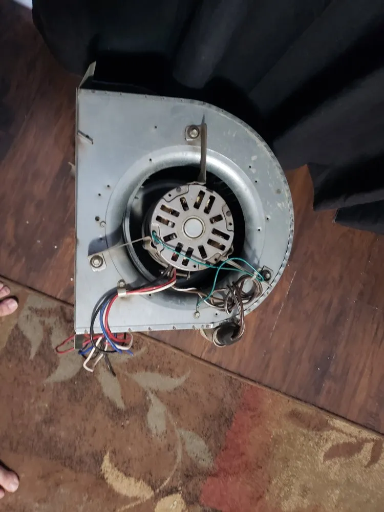 Slide of J&J Cooling and Heating Services