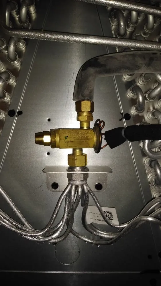 Slide of Jl Caribe Air Conditioning and Heating services