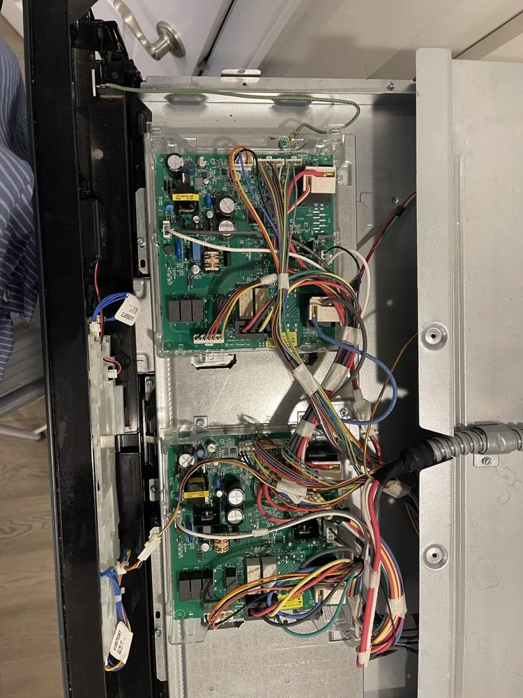 Slide of Jl Tech service