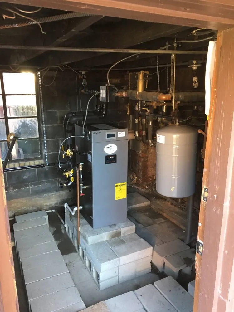 Slide of JMR Brothers Heating and Cooling