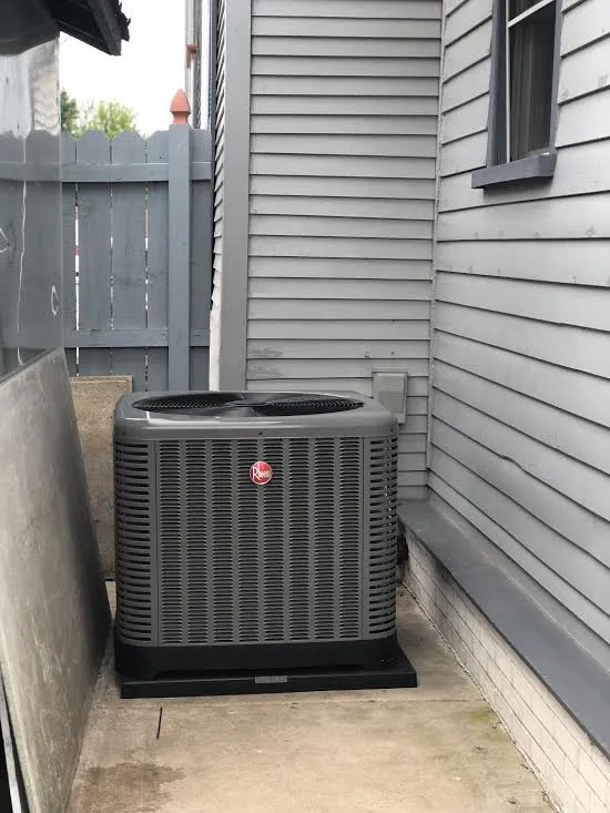 Slide of Joel's & Son Heating and Air