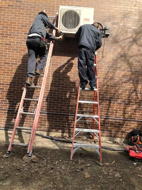 Slide of Joel's & Son Heating and Air