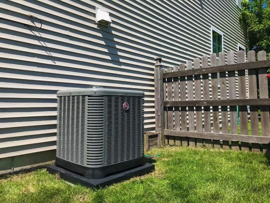 Slide of Joel's & Son Heating and Air