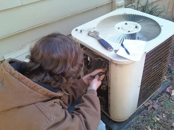 Slide of Joey's Heating & Air Conditioning