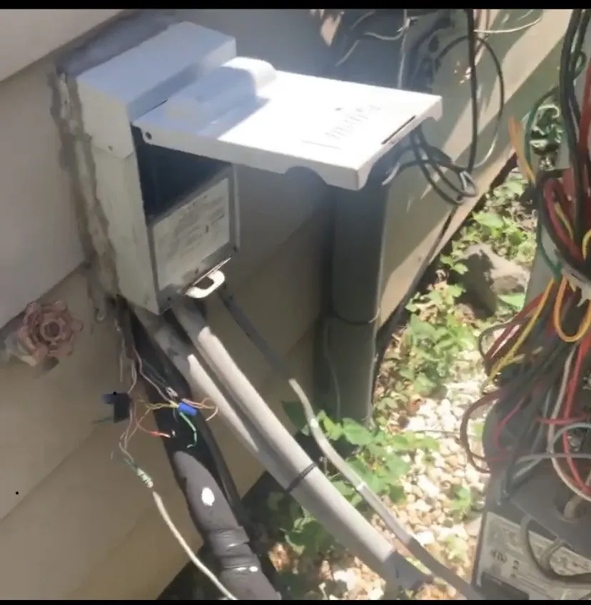 Slide of Johel Ramos