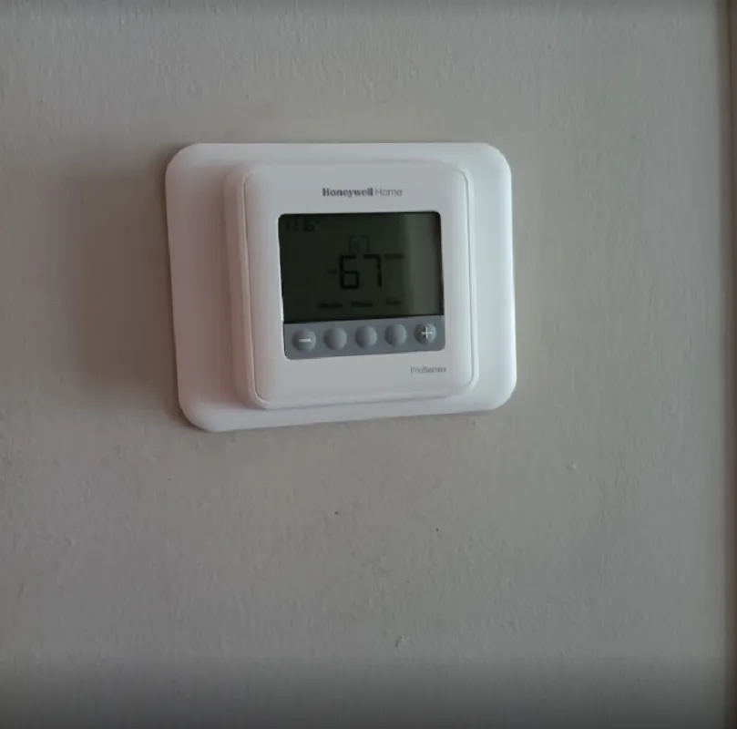 Slide of Johnny On The Spot Heating & Cooling