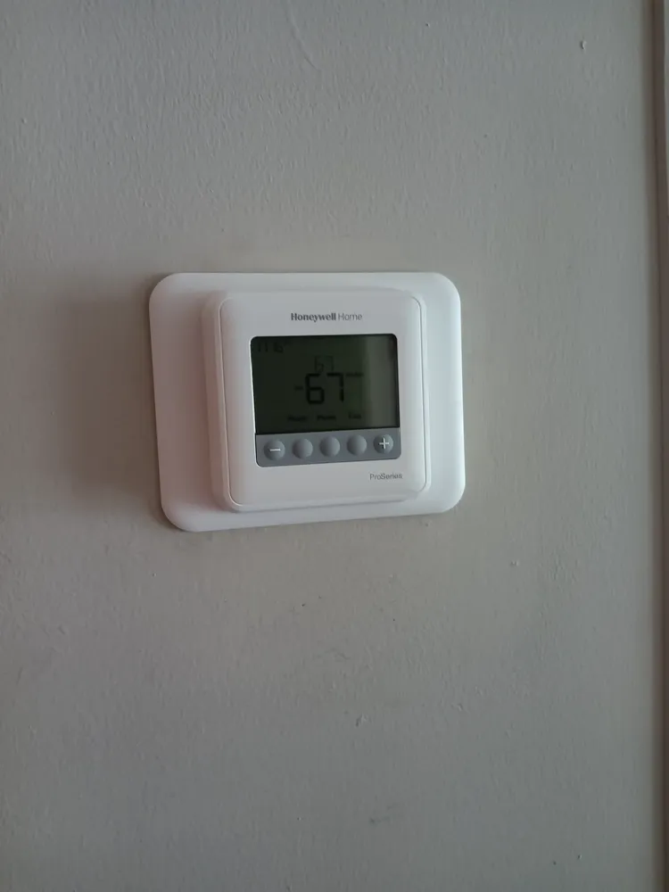 Slide of Johnny On The Spot Heating & Cooling