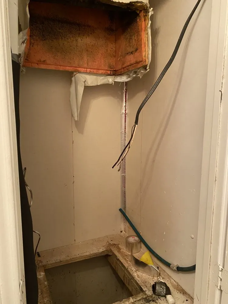 Slide of Johnny On the Spot Heating & Cooling