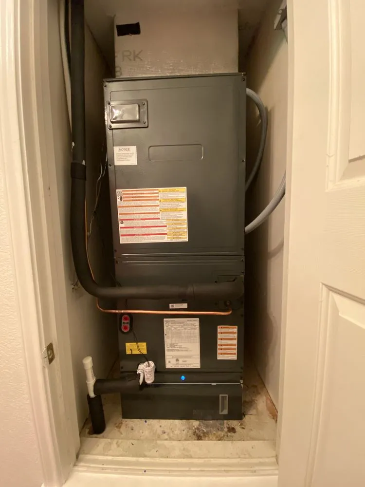 Slide of Johnny On the Spot Heating & Cooling