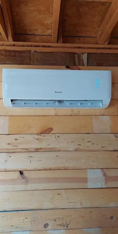 Slide of Johnson Air