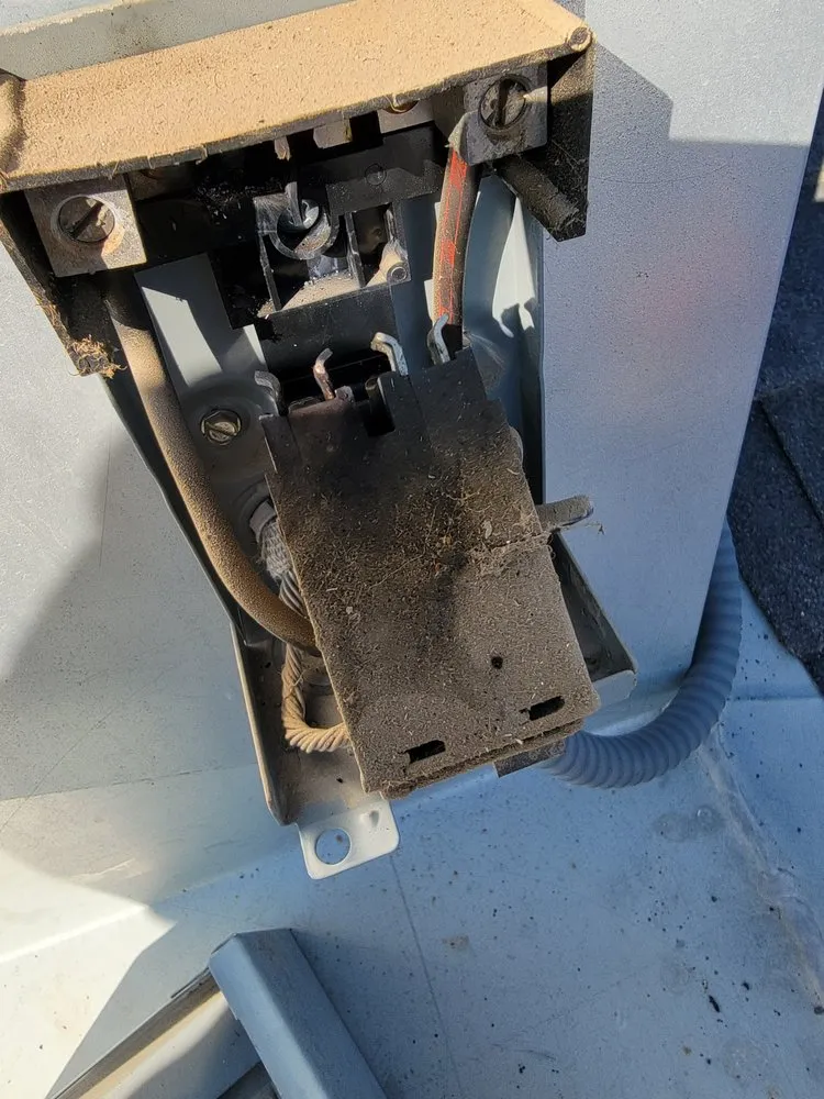 Slide of Jon Dooley Heating & Cooling