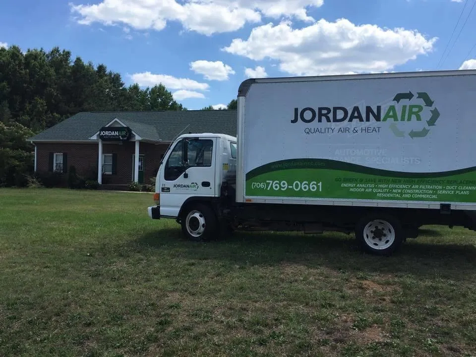 Expert heating and cooling service experts serving Lexington, GA - Jordan Air