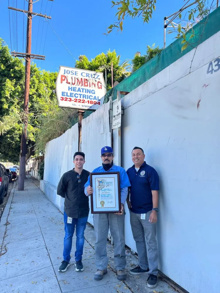 Slide of Jose Cruz Expert