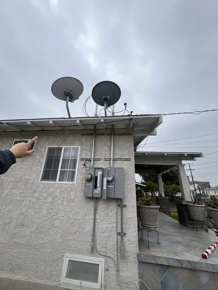 Slide of Jose Cruz Expert