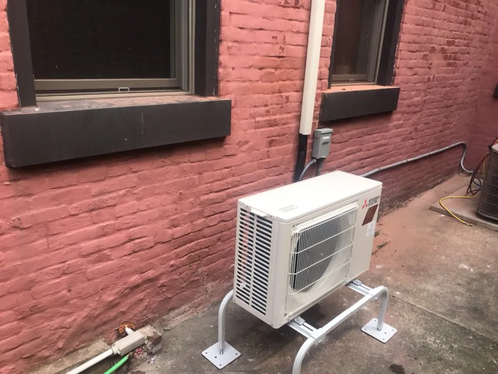 Slide of J&R Climate Services