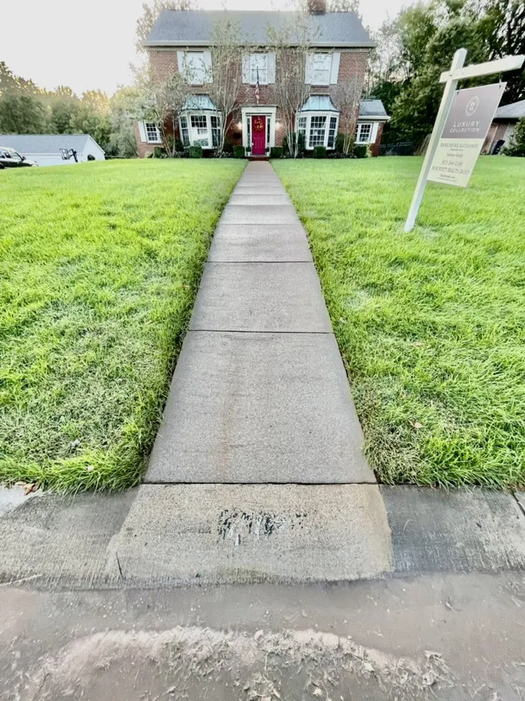 Slide of JR Home Services