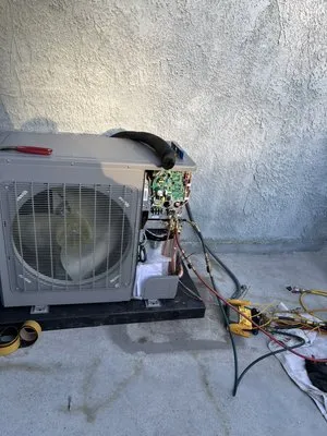 J’s Climate Solutions Logo