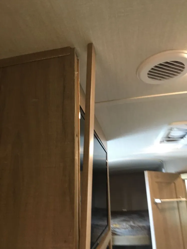 Slide of JSM Mobile RV Repairs