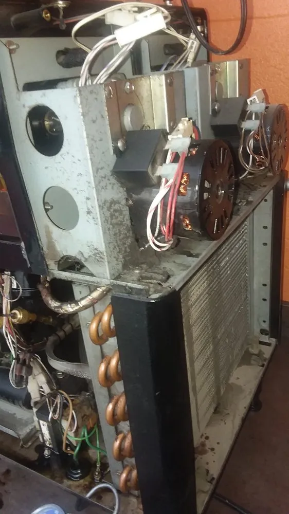 Slide of Juan Alonso AC Repair