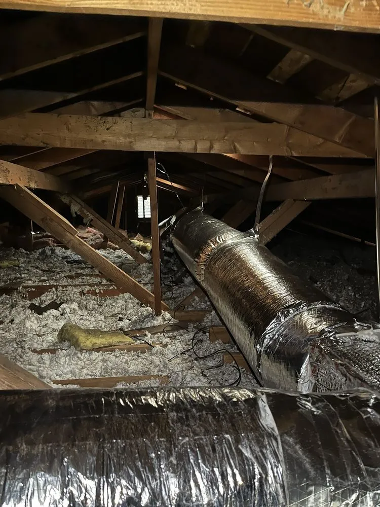 Slide of Juniors Ducting Services