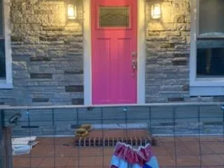 Slide of Just the Middle Man