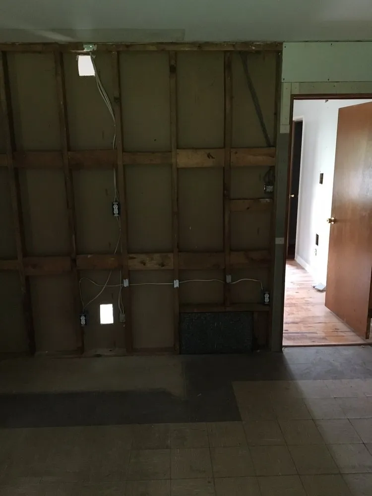 Slide of JW Electric & Home Improvement