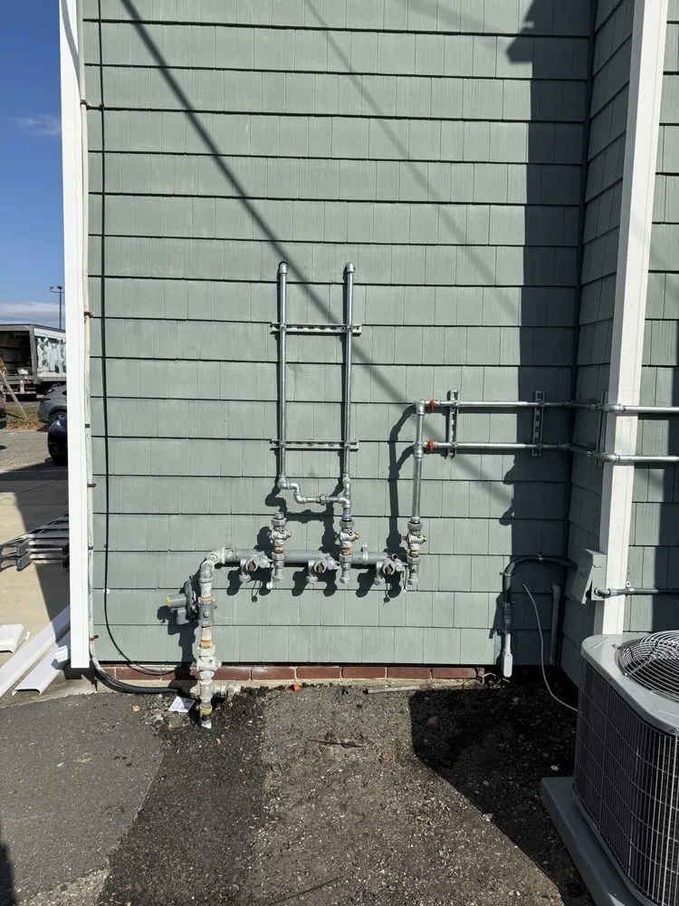 Slide of K I T Home Improvement