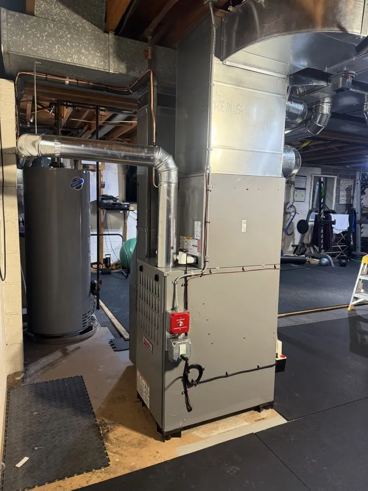 Slide of K I T Home Improvement