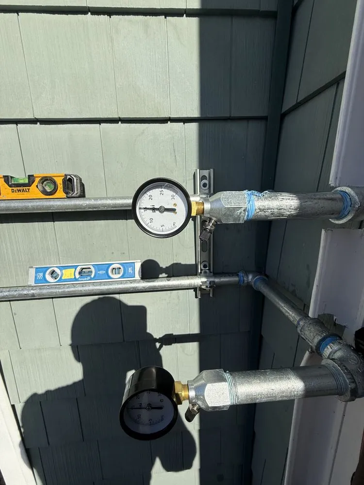 Slide of K I T Home Improvement