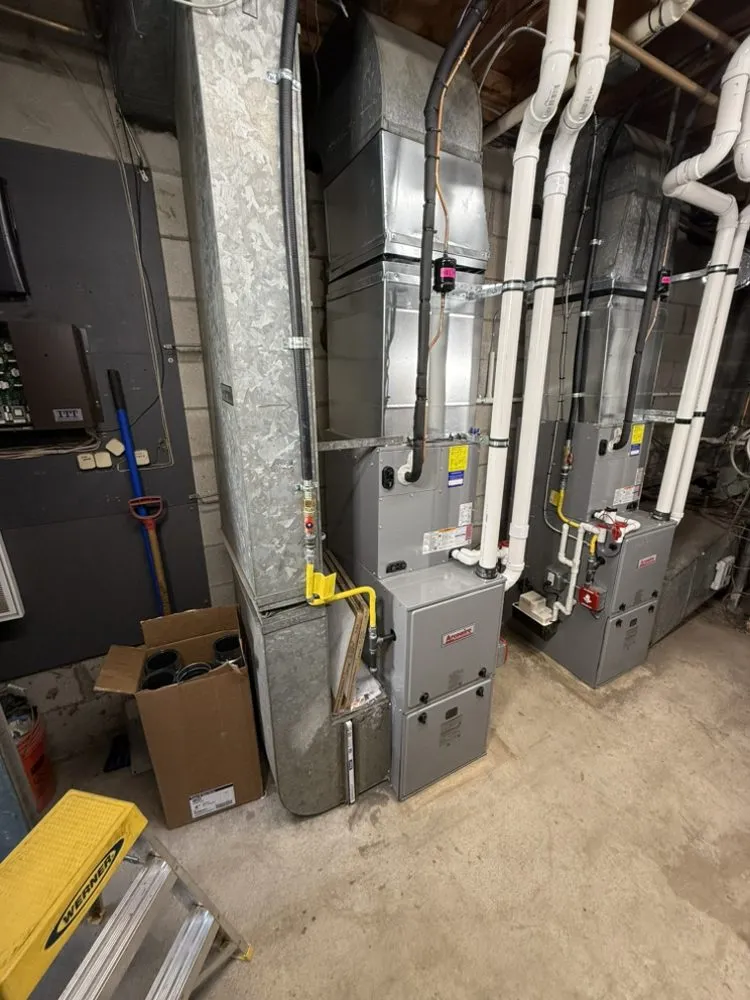 Slide of K I T Home Improvement