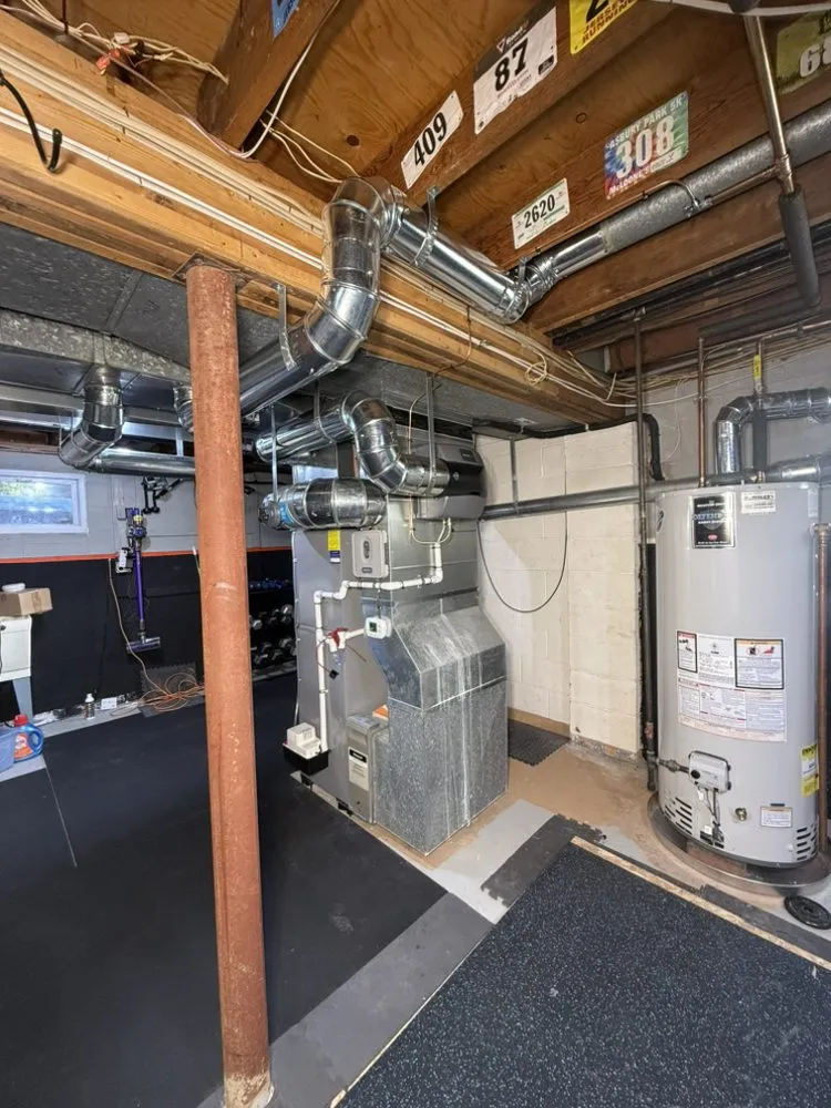 Slide of K I T Home Improvement