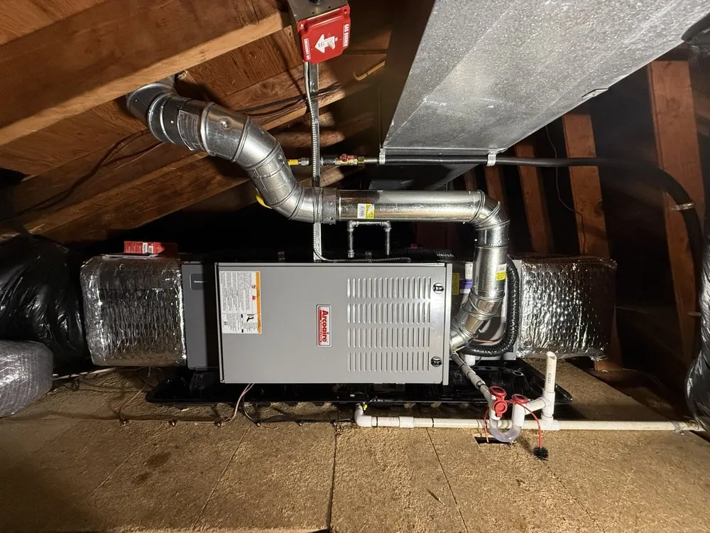 Slide of K I T Home Improvement