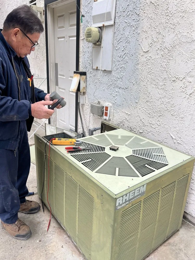 Slide of Kahn Air Conditioning