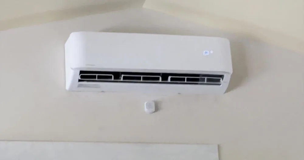 Slide of kamakani Mechanical