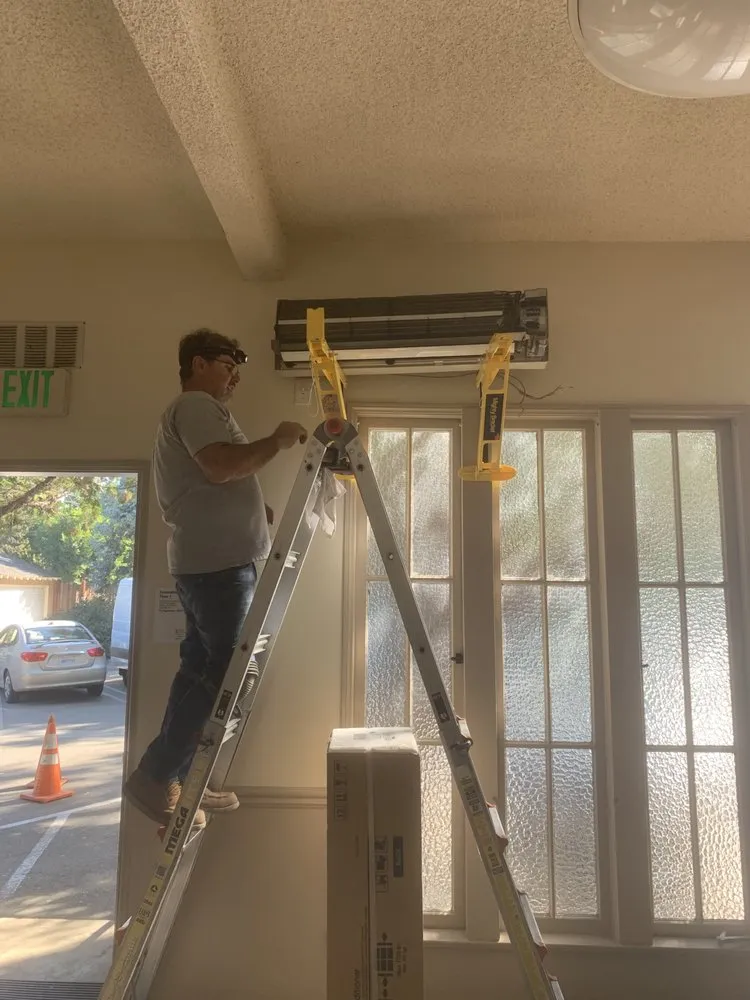 Slide of Kav-Air Air Conditioning & Heating